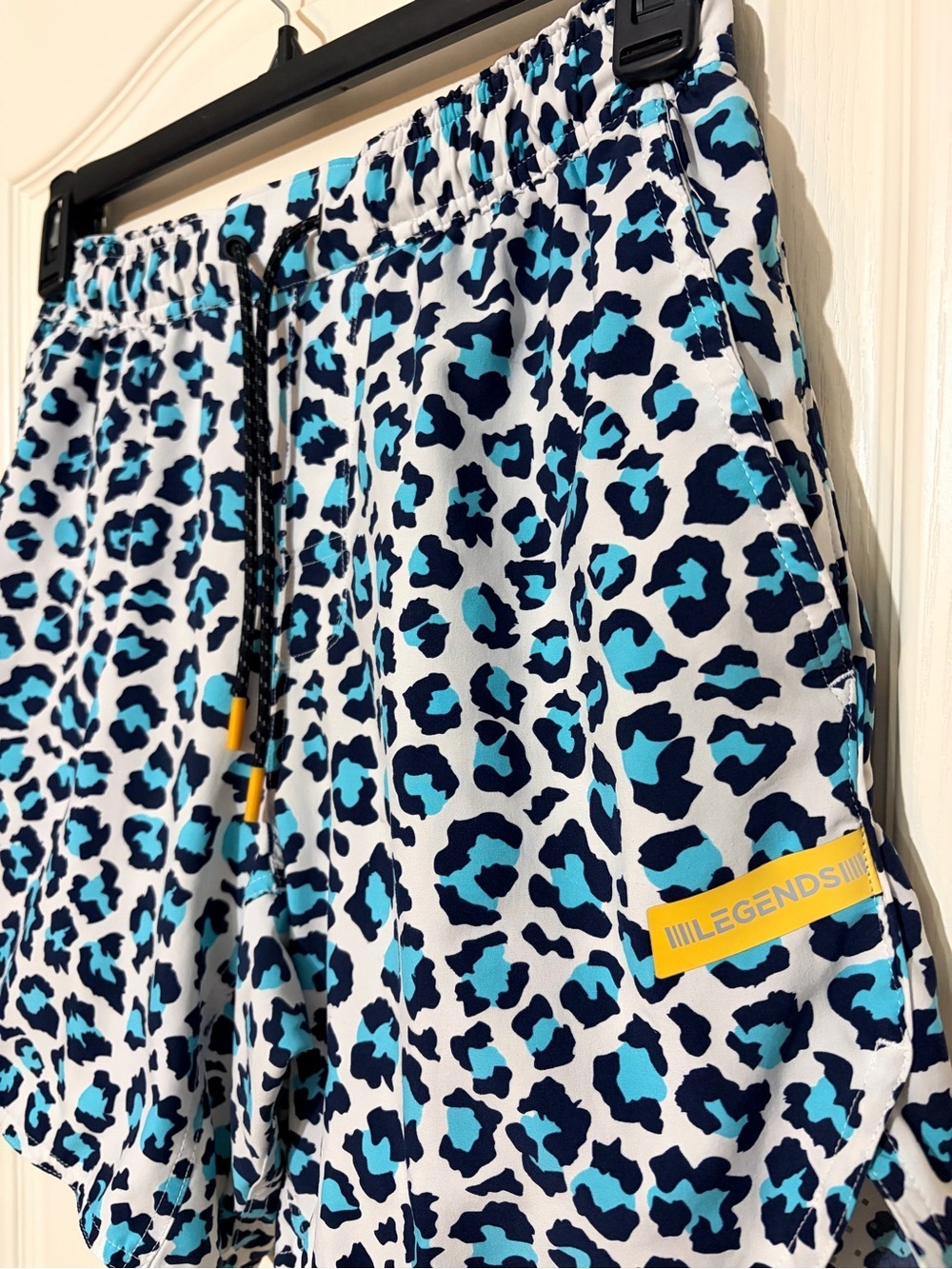Legends the Luka 7” Blue Teal Leopard Athletic Lined Shorts, small - Picture 3 of 11